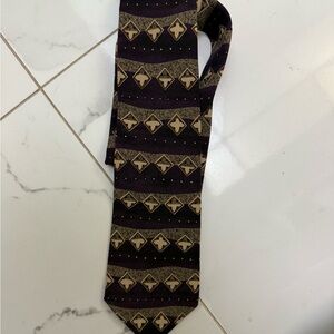 Patterned Black and Gold Men's Tie